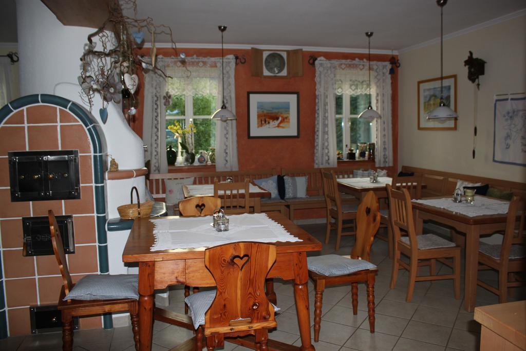 Buschenschank Orsl Wildbach Εξωτερικό φωτογραφία