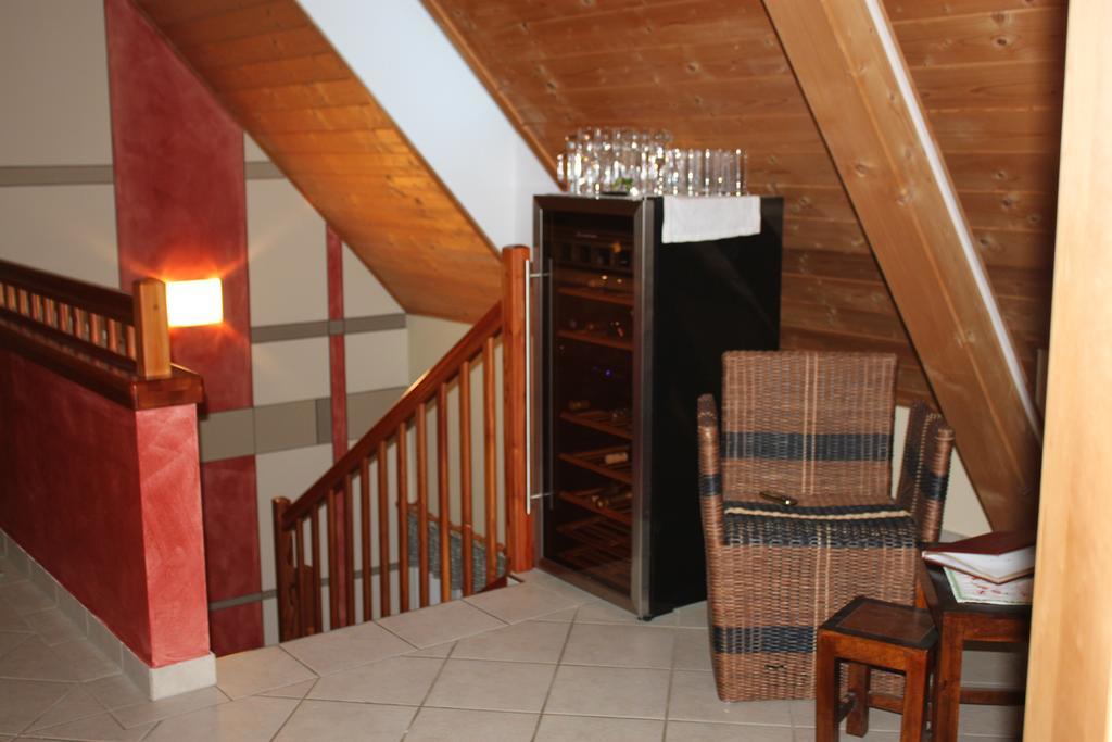 Buschenschank Orsl Wildbach Εξωτερικό φωτογραφία